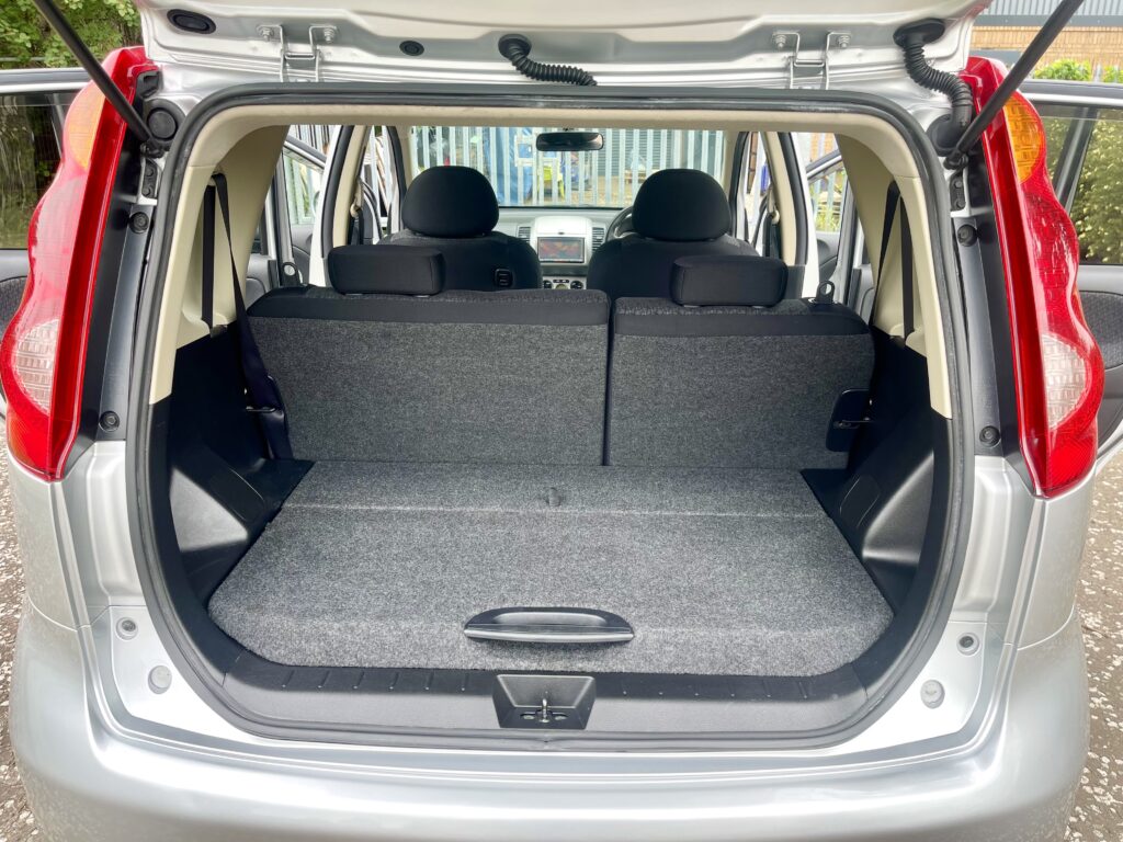 2011 NISSAN NOTE 1.5 AUTOMATIC 5 SEATS HATCHBACK PETROL