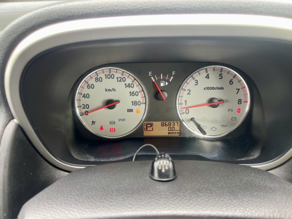 2011 NISSAN NOTE 1.5 AUTOMATIC 5 SEATS HATCHBACK PETROL