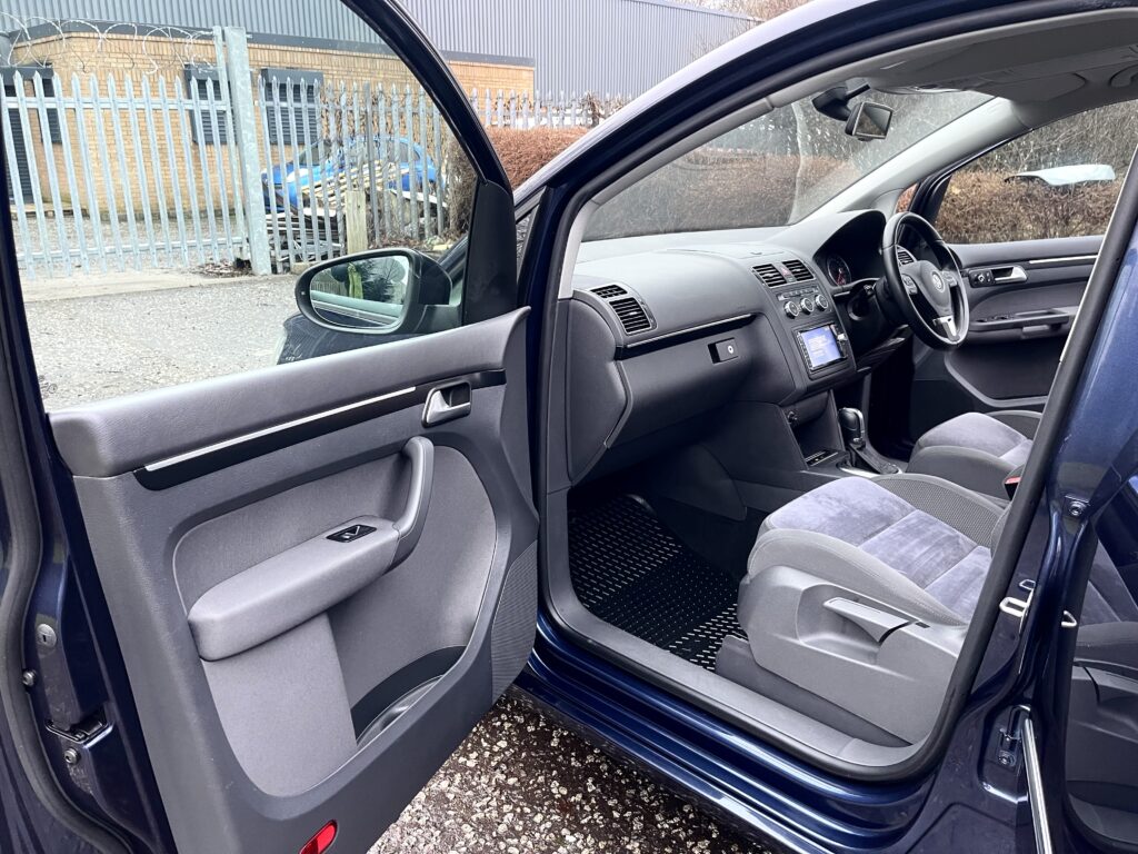2014 VOLKSWAGEN TOURAN 1.4 TSI DSG AUTOMATIC 7 SEATS HATCHBACK ULEZ LOW MILES 4.5/B GRADE