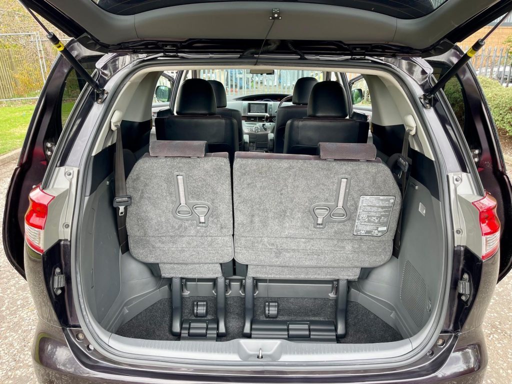 2011 TOYOTA ESTIMA AERAS FRESH IMPORT 2.4 AUTO 5 DOOR PETROL MPV 7 SEATS 4/B GRADE