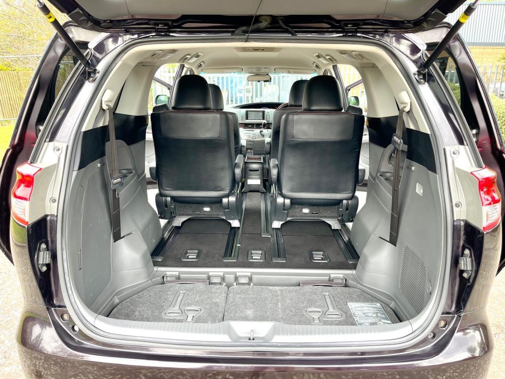 2011 TOYOTA ESTIMA AERAS FRESH IMPORT 2.4 AUTO 5 DOOR PETROL MPV 7 SEATS 4/B GRADE
