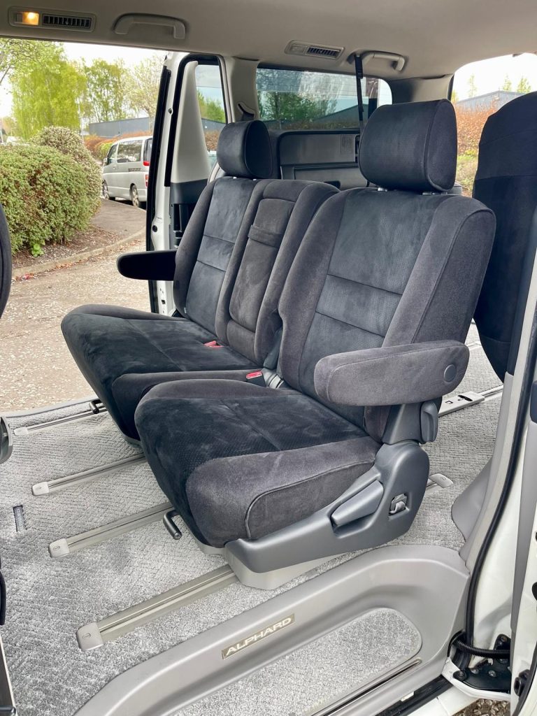 2007 TOYOTA ALPHARD FRESH IMPORT AS PLATINUM 2.4 AUTO 8 SEATS MPV PETROL ELECTRIC BOOT 4 GRADE