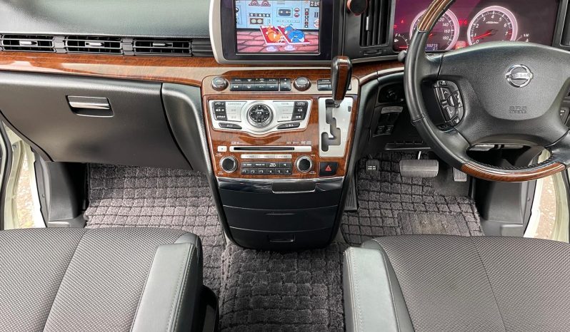 2008 NISSAN ELGRAND HIGHWAY STAR FRESH IMPORT 4WD AUTO 8 SEATS MPV TWIN SUNROOF 4/B GRADE ULEZ full