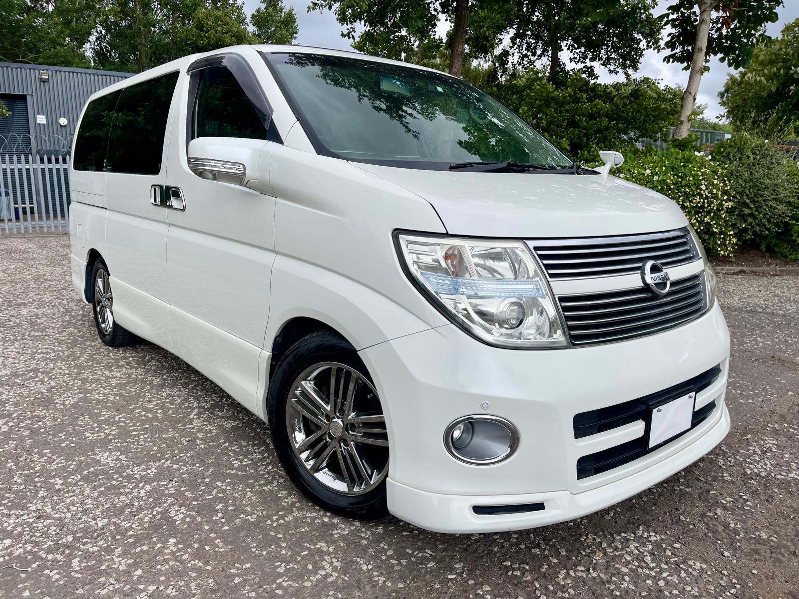 2008 NISSAN ELGRAND HIGHWAY STAR FRESH IMPORT 4WD AUTO 8 SEATS MPV TWIN SUNROOF 4/B GRADE ULEZ