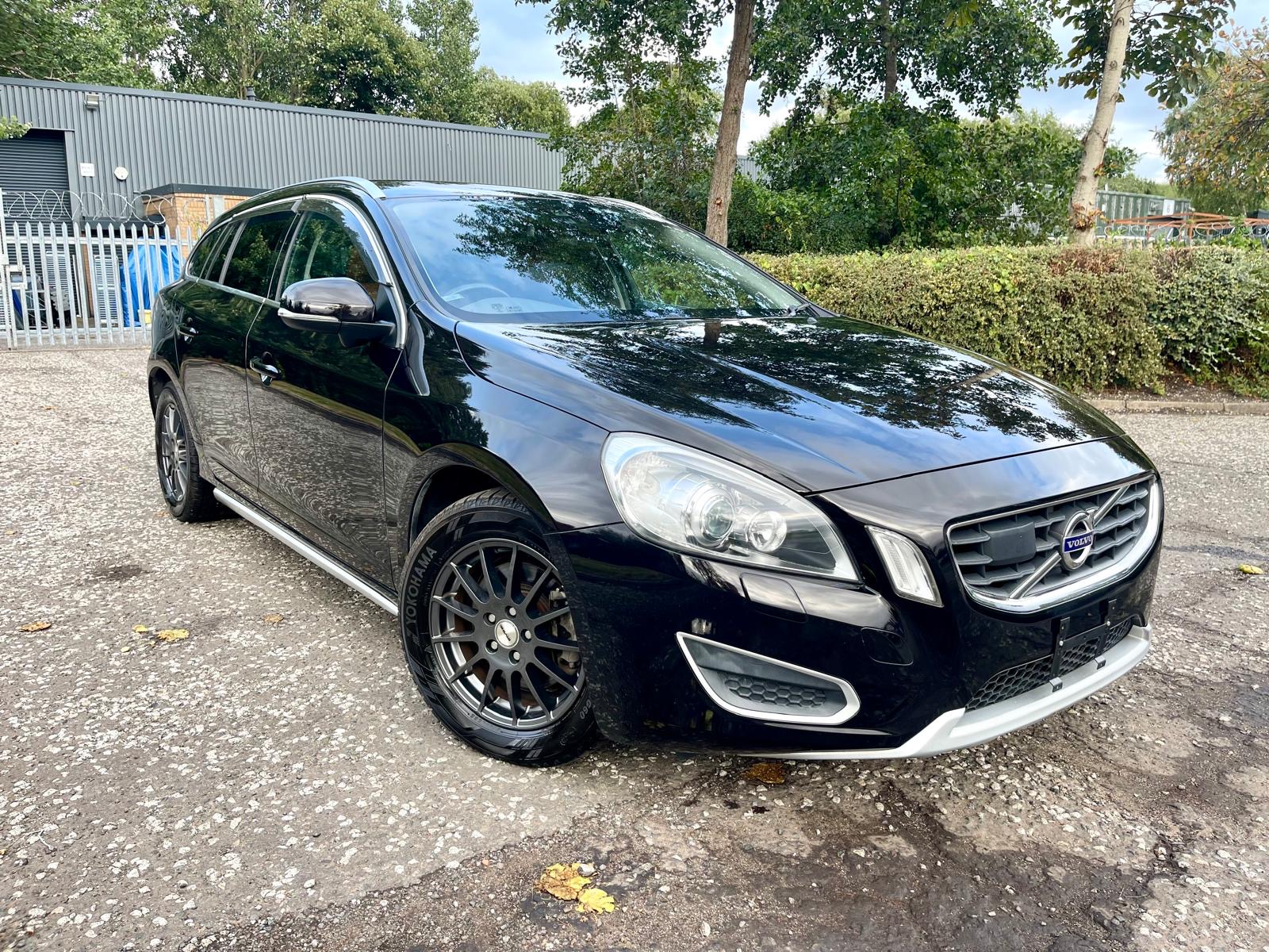 2013 VOLVO V60 1.6 T4 SE LUX SPECIAL EDITION ESTATE 5 DOOR AUTO REVERSE CAMERA 4/B GRADE