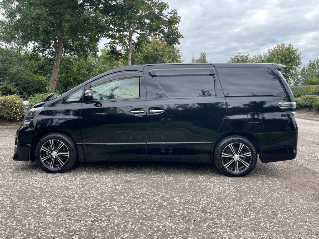 2012 TOYOTA VELLFIRE FRESH IMPORT GOLDEN EYE 11 2.4 AUTO 7 SEATS MPV 4/B GRADE