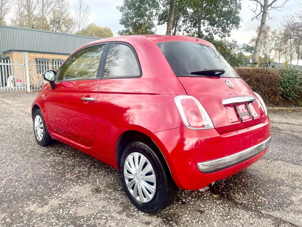 2015 FIAT 500 Fresh Import 1.2 Lounge Hatchback Petrol Automatic Reverse Camera