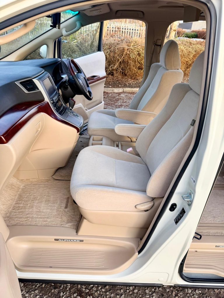 2008 TOYOTA ALPHARD FRESH IMPORT G EDITION 3.5 V6 AUTO 8 SEATS SUNROOF 4/B GRADE LOW MILES ULEZ