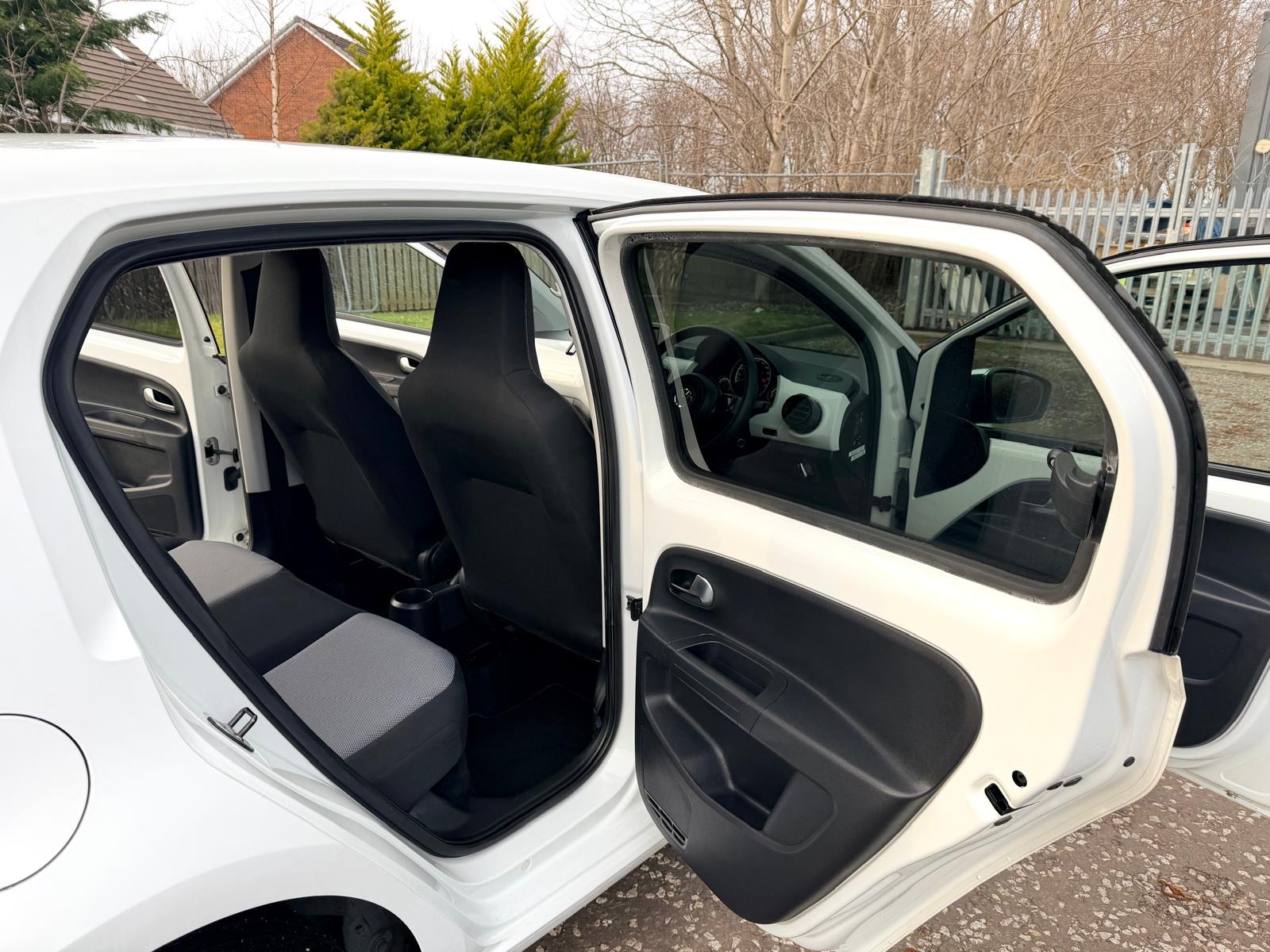 2013 VOLKSWAGEN UP! FRESH IMPORT 1.0 WHITE EDITION 5DR HATCHBACK AUTOMATIC ULEZ HEATED SEATS