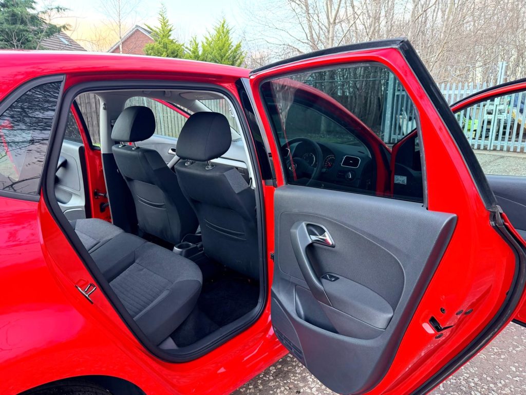 2011 VOLKSWAGEN POLO FRESH IMPORT 1.2 TSI AUTOMATIC 5 DOOR HATCHBACK ULEZ LOW MILES 4/B