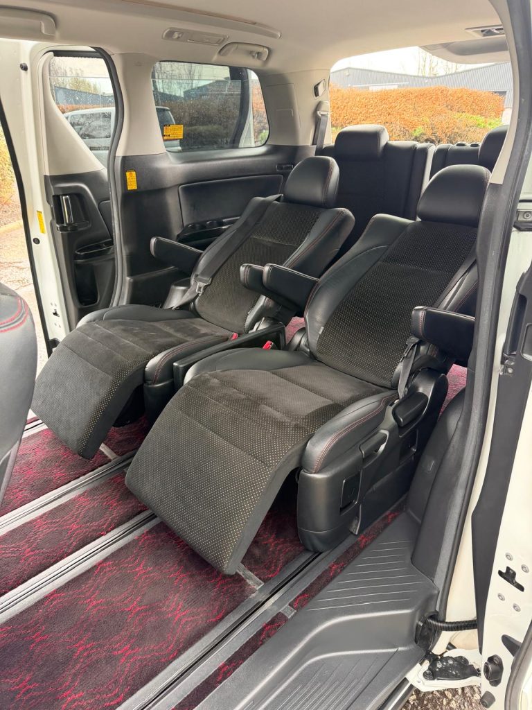 2014 TOYOTA VELLFIRE FRESH IMPORT GOLDEN EYE 11 3.5 V6 AUTO 7 SEATS MPV 4/B GRADE LOW MILES ULEZ