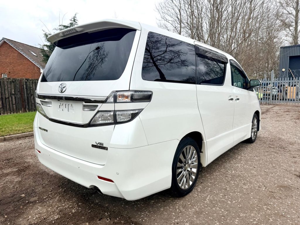 2014 TOYOTA VELLFIRE FRESH IMPORT GOLDEN EYE 11 3.5 V6 AUTO 7 SEATS MPV 4/B GRADE LOW MILES ULEZ