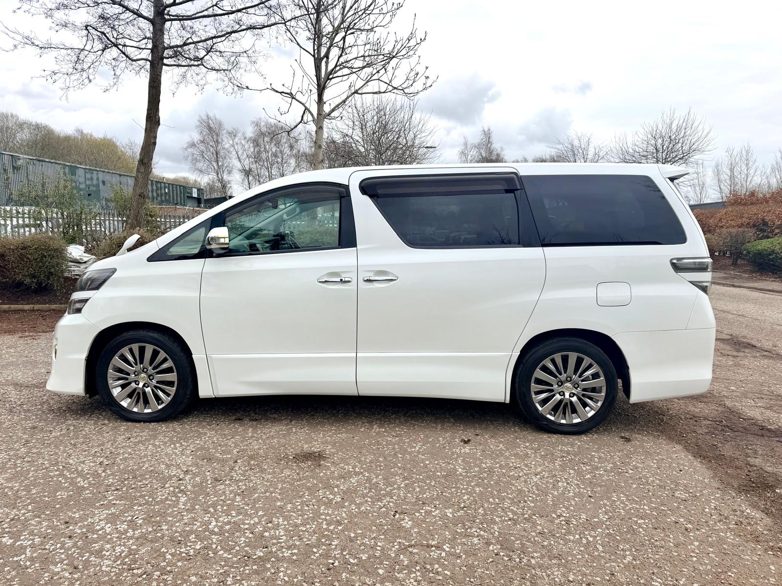 2014 TOYOTA VELLFIRE FRESH IMPORT GOLDEN EYE 11 3.5 V6 AUTO 7 SEATS MPV 4/B GRADE LOW MILES ULEZ