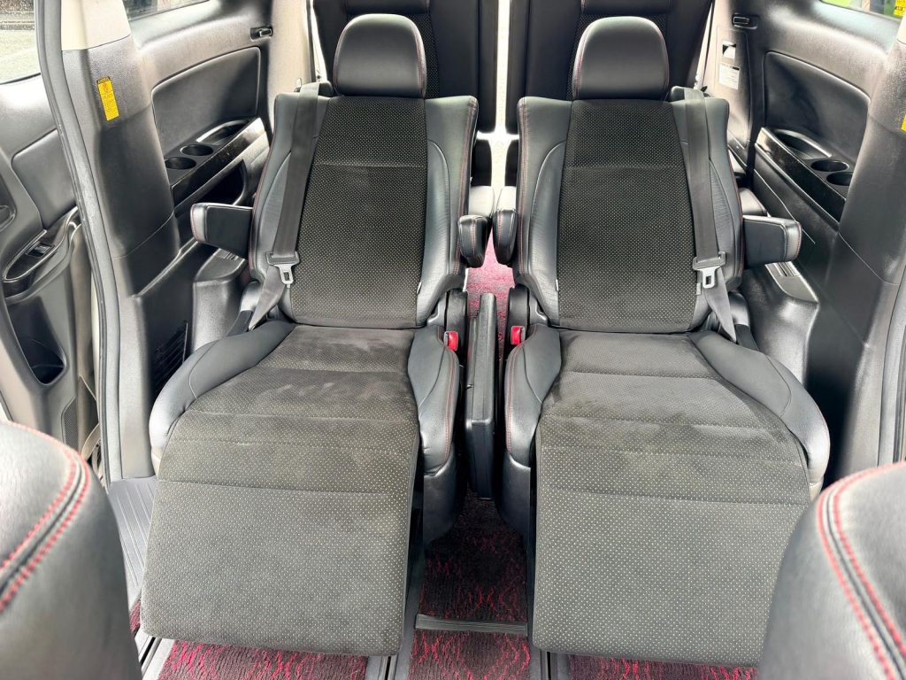 2014 TOYOTA VELLFIRE FRESH IMPORT GOLDEN EYE 11 3.5 V6 AUTO 7 SEATS MPV 4/B GRADE LOW MILES ULEZ