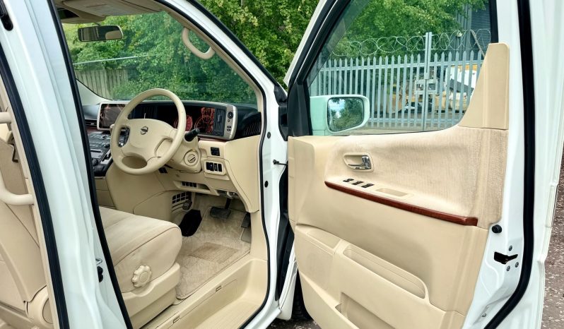 2006 NISSAN ELGRAND FRESH IMPORT 4WD AUTO 8 SEATS MPV TOW BAR 4/B GRADE ULEZ full