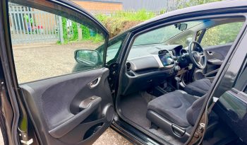 2011 HONDA FIT ( JAZZ ) FRESH IMPORT G SMART ESITION 1.3 AUTOMATIC HATCHBACK LOW MILLAGE 4/B GRADE full