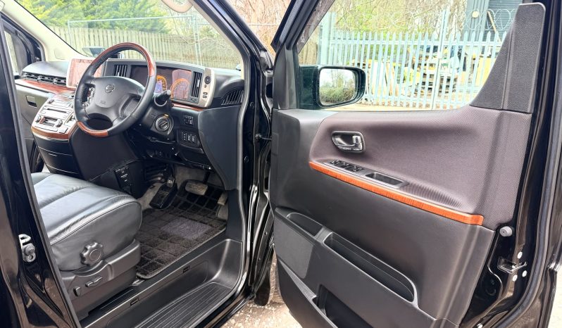 2007 FRESH IMPORT NISSAN ELGRAND HIGHWAY STAR FRESH IMPORT AUTO 8 SEATS MPV  4/B GRADE ULEZ full