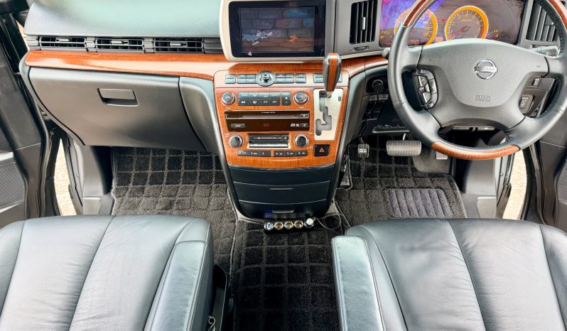 2007 FRESH IMPORT NISSAN ELGRAND HIGHWAY STAR FRESH IMPORT AUTO 8 SEATS MPV  4/B GRADE ULEZ full