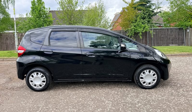 2011 HONDA FIT ( JAZZ ) FRESH IMPORT G SMART ESITION 1.3 AUTOMATIC HATCHBACK LOW MILLAGE 4/B GRADE full