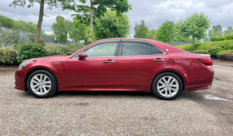 2013 TOYOTA CROWN HYBRID G SALOON 2.5 AUTO LOW MILLAGE full