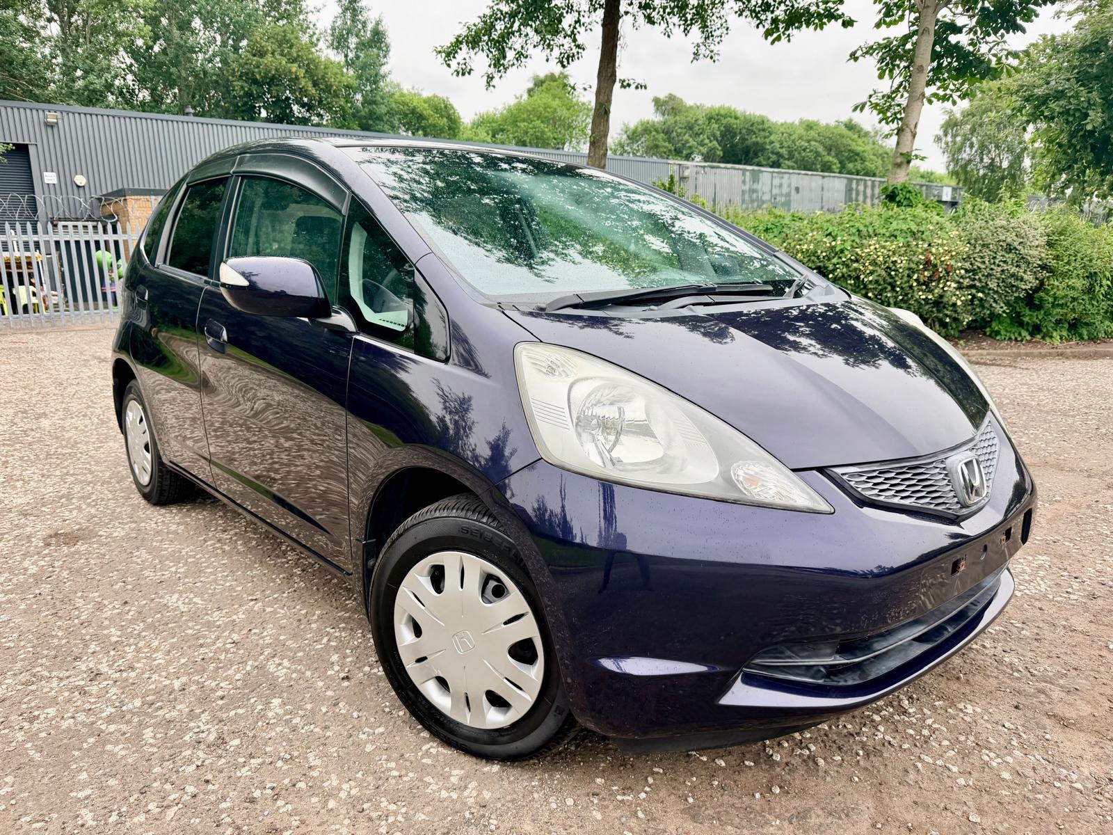 2010 HONDA FIT ( JAZZ ) FRESH IMPORT G EDITION 1.3 AUTO HATCHBACK REV CAMERA 4/B GRADE ULEZ
