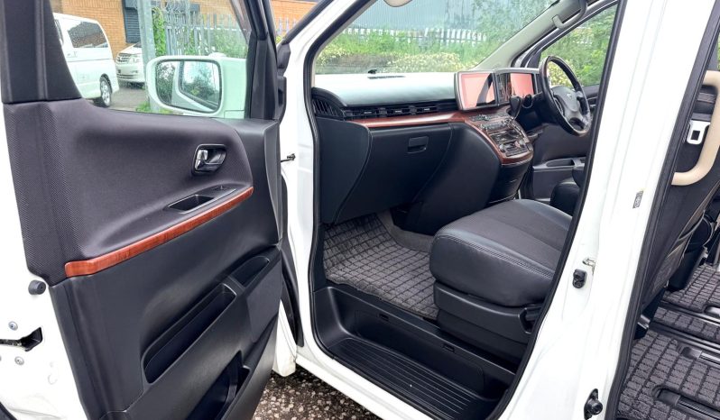 2007 FRESH IMPORT NISSAN ELGRAND HIGHWAY STAR FRESH IMPORT AUTO 8 SEATS MPV 4 GRADE ULEZ full