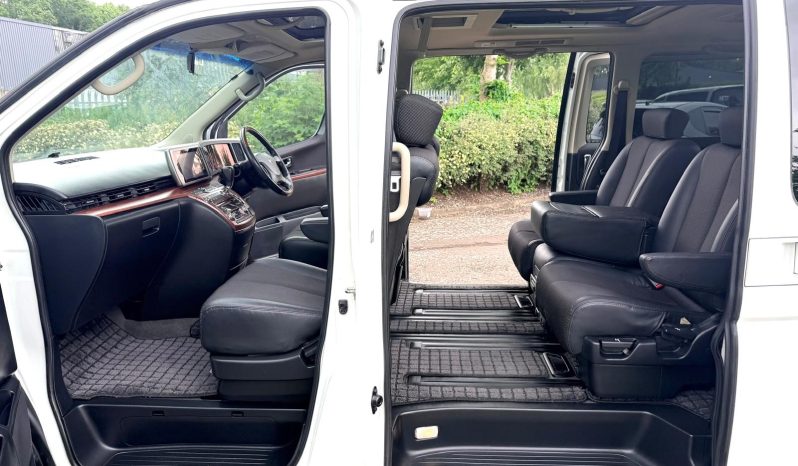 2007 FRESH IMPORT NISSAN ELGRAND HIGHWAY STAR FRESH IMPORT AUTO 8 SEATS MPV 4 GRADE ULEZ full