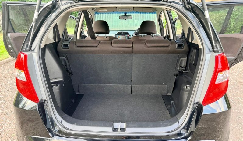 FRESH IMPORT SHE EDITION 1.3 AUTO HATCHBACK LOW MILES 4/B GRADE ULEZ full