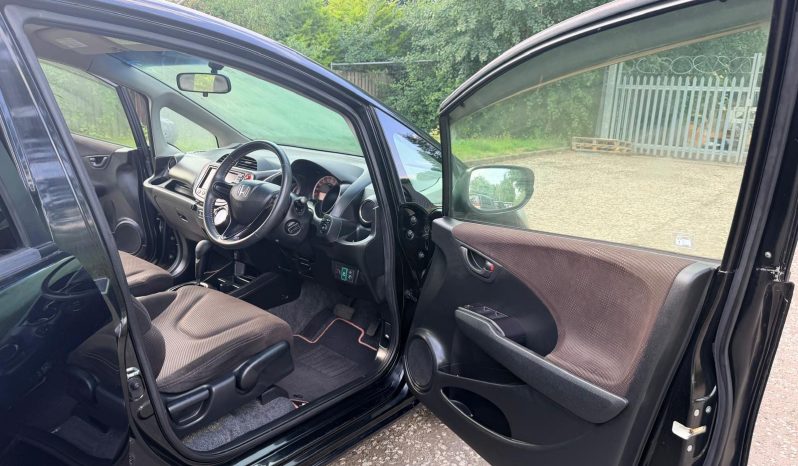 FRESH IMPORT SHE EDITION 1.3 AUTO HATCHBACK LOW MILES 4/B GRADE ULEZ full
