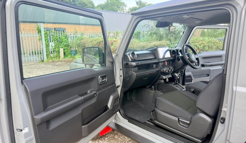 2025 SUZUKI JIMMY SIERRA 1.5 AUTO JC 4X4 BRAND NEW 4 SEATS REVERSE CAMERA APPLE PLAY HEATED SEATS SENSORS full