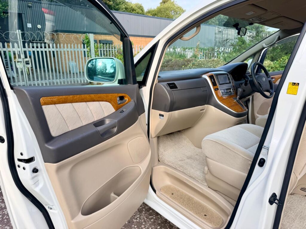 2007 TOYOTA ALPHARD FRESH IMPORT G EDITION 2.4 AUTO 8 SEATS MPV PETROL ULEZ 4/B GRADE