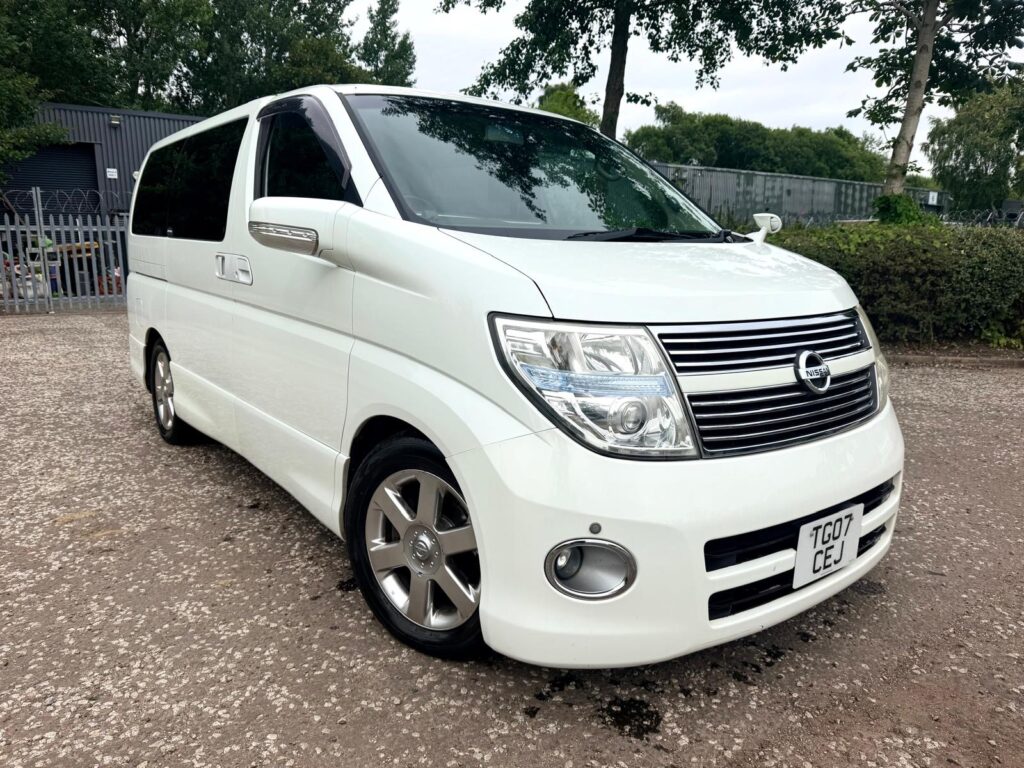 2007 NISSAN ELGRAND HIGHWAY 3.5 V6 AUTO 8 SEAT MPV LEATHER 4.5/B GRADE ULEZ